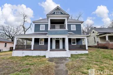 Main picture of 7621 2nd Ave S