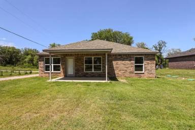 Main picture of 11104 E 138th Pl N