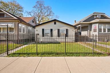 Main picture of 10622 S Eggleston Ave