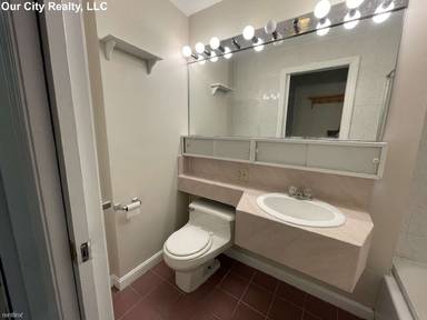 Main picture of 12 Mount Auburn St