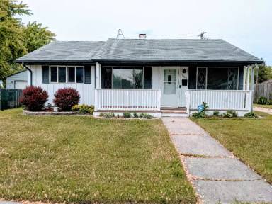 Main picture of 5409 52nd Ave