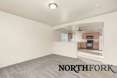 Main picture of 5523 S Moonfire Way