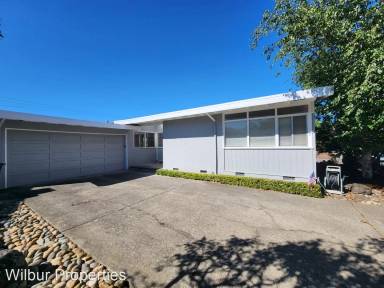 Main picture of 1349 Ridgewood Dr