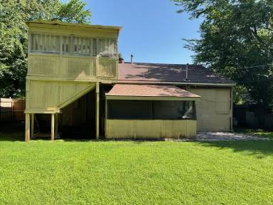 Main picture of 3400 SE 19th St