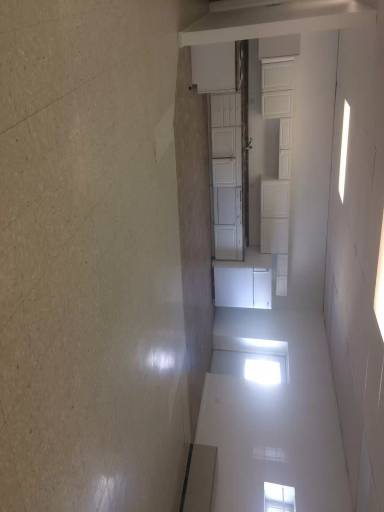 Main picture of 208 Center St