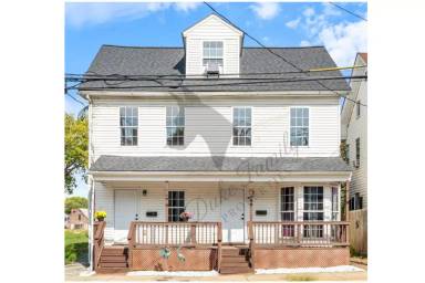 Main picture of 608 N Queen St