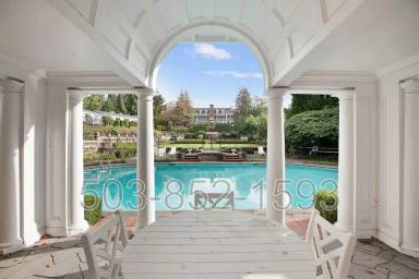 Main picture of 3707 SW 52nd Pl