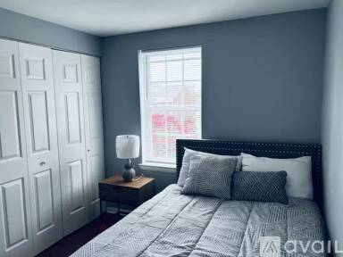 Main picture of 846 N Eden St
