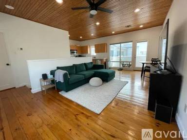 Main picture of 5920 Fairdale Ln