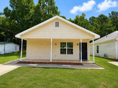Main picture of 161 Pine St