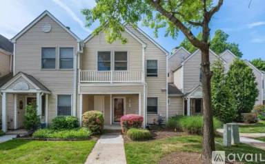 Main picture of 227 Sherbrooke Ct