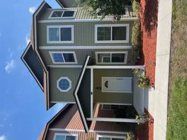 Main picture of 533 Sunbranch Ln