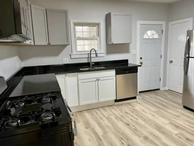 Main picture of 114 Comrie Ave