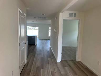 Main picture of 4646 Parkview Ln