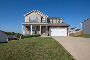 Main picture of 304 Butterfield Dr
