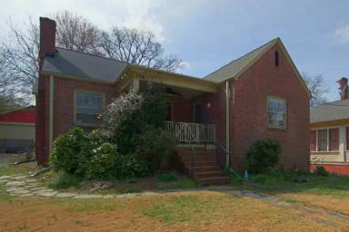 Main picture of 113 W Lynch St
