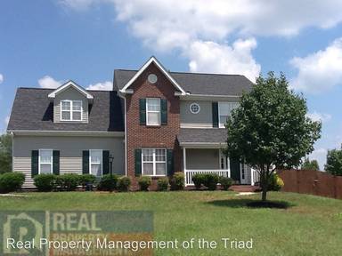 Main picture of 886 Big Creek Ct