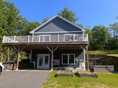 Main picture of 543 Williamsburg Rd