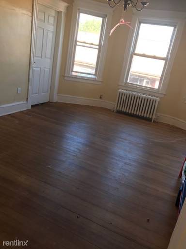 Main picture of 122 Preston St