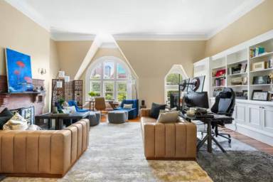 Main picture of 269 Commonwealth Ave