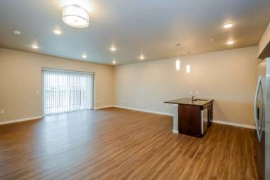 Main picture of 2275 Bison St