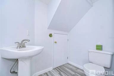 Main picture of 1717 Fluorshire Dr