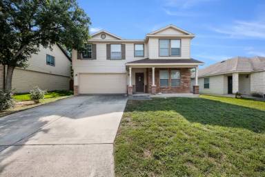 Main picture of 11006 Hillsdale Loop