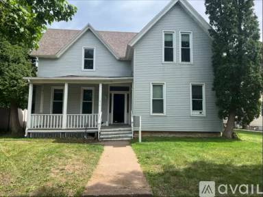 Main picture of 815 W 4th St