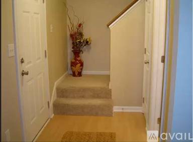 Main picture of 25 Allenwood Ln