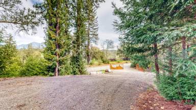 Main picture of 18880 Highway 128