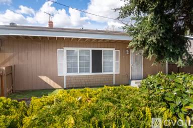 Main picture of 1119 W Sam St