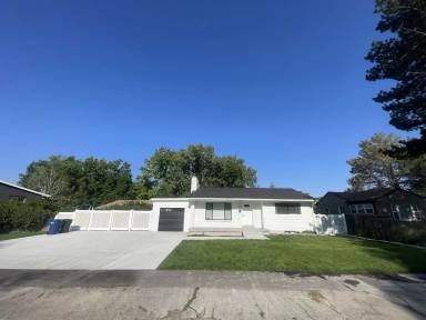 Main picture of 4138 S 1175 E