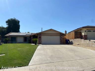 Main picture of 2604 Fountain Dr