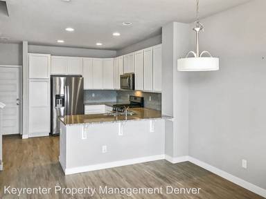 Main picture of 6643 Pecos St
