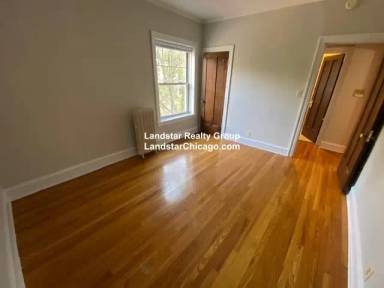 Main picture of 730 Reba Pl
