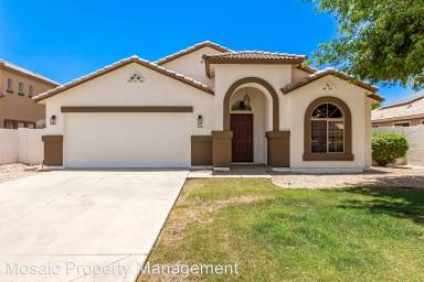 Main picture of 3381 E Flamingo Ct