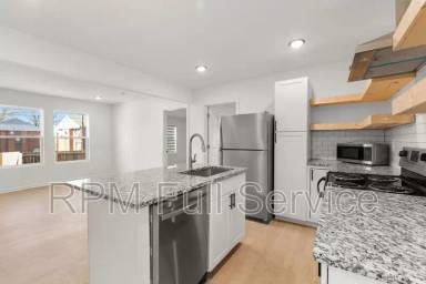 Main picture of 2138 25th Ave N