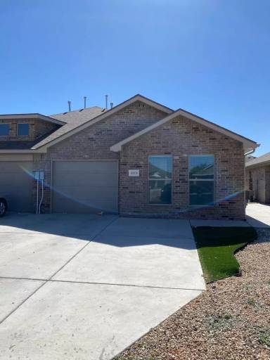 Main picture of 2135 N Texas Ave
