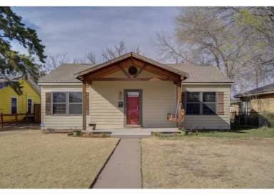 Main picture of 2810 33rd St