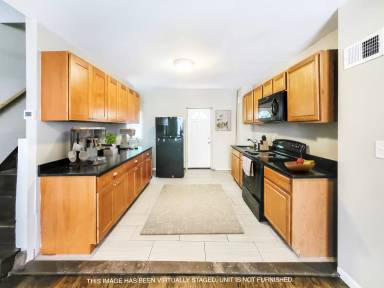 Main picture of 3735 Aspen St