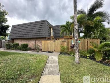 Main picture of 4039 Sandlewood Ln