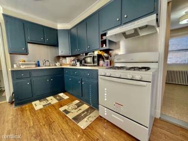 Main picture of 118 Waverly Ave