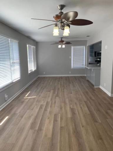 Main picture of 904 Cunningham St