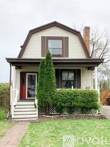 Main picture of 2321 Morton Ave