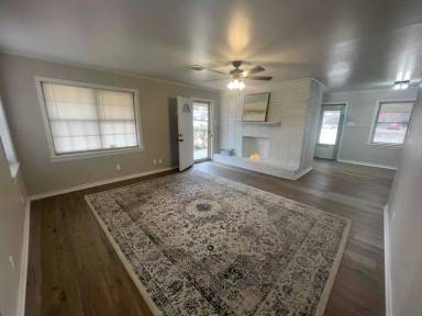 Main picture of 304 Fairfield St
