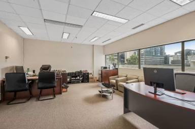 Main picture of 250 2nd Ave S