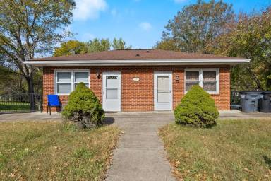 Main picture of 521 Hawkins Rd