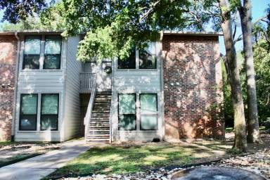 Main picture of 3839 Dry Creek Dr