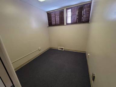 Main picture of 21925 Greater Mack Ave