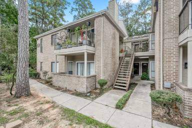 Main picture of Creekwood Village